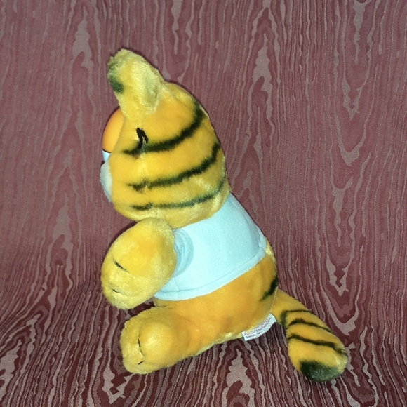 Dankin Garfield Plush Stuffed Animal AM I COOL OR WHAT White T-Shirt - Picture 3 of 8